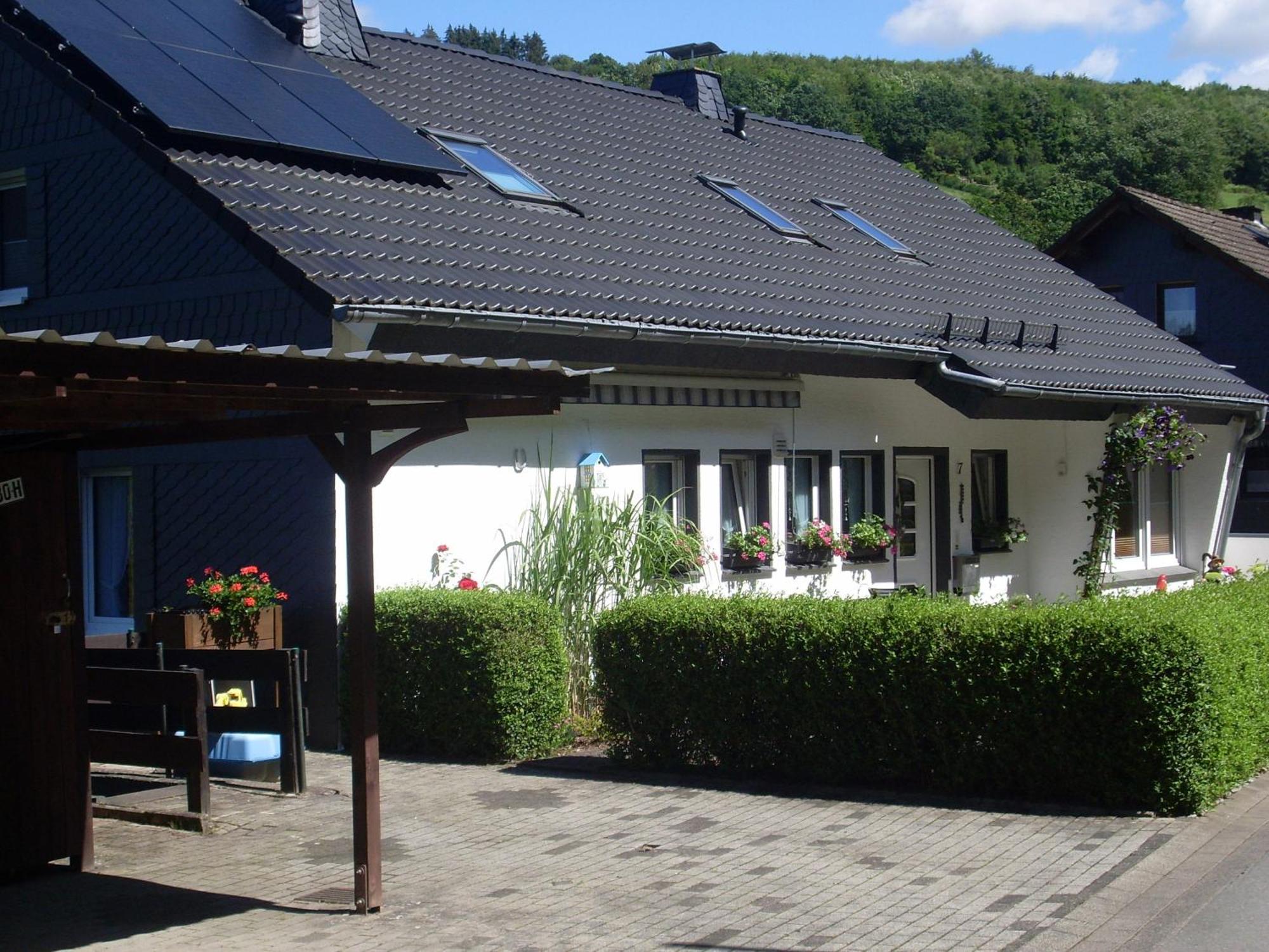 Ferienwohnung Am Waldrand Schmallenberg Exterior photo